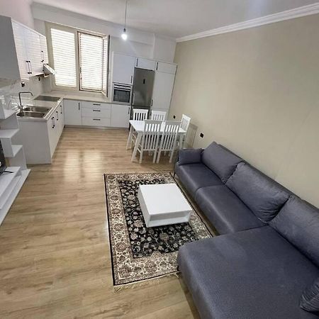 Avi - Daily Rent Apartment Tiran Dış mekan fotoğraf