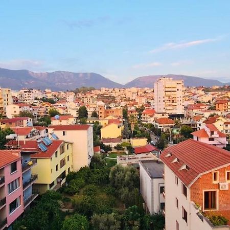 Avi - Daily Rent Apartment Tiran Dış mekan fotoğraf