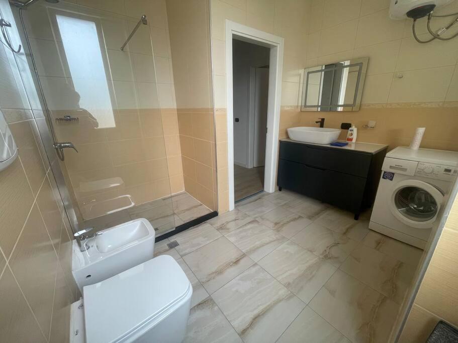 Avi - Daily Rent Apartment Tiran Dış mekan fotoğraf