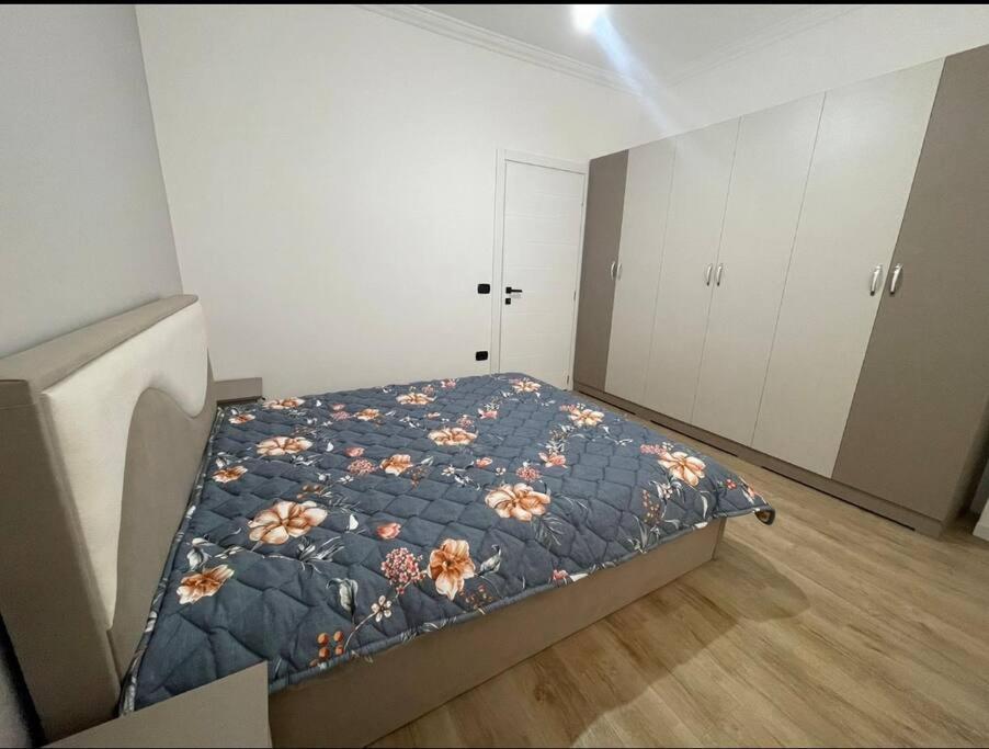 Avi - Daily Rent Apartment Tiran Dış mekan fotoğraf
